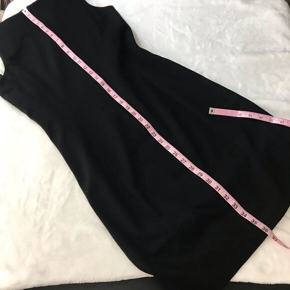 Vince Camuto v-neck sleeveless dress - Picture 8 of 8